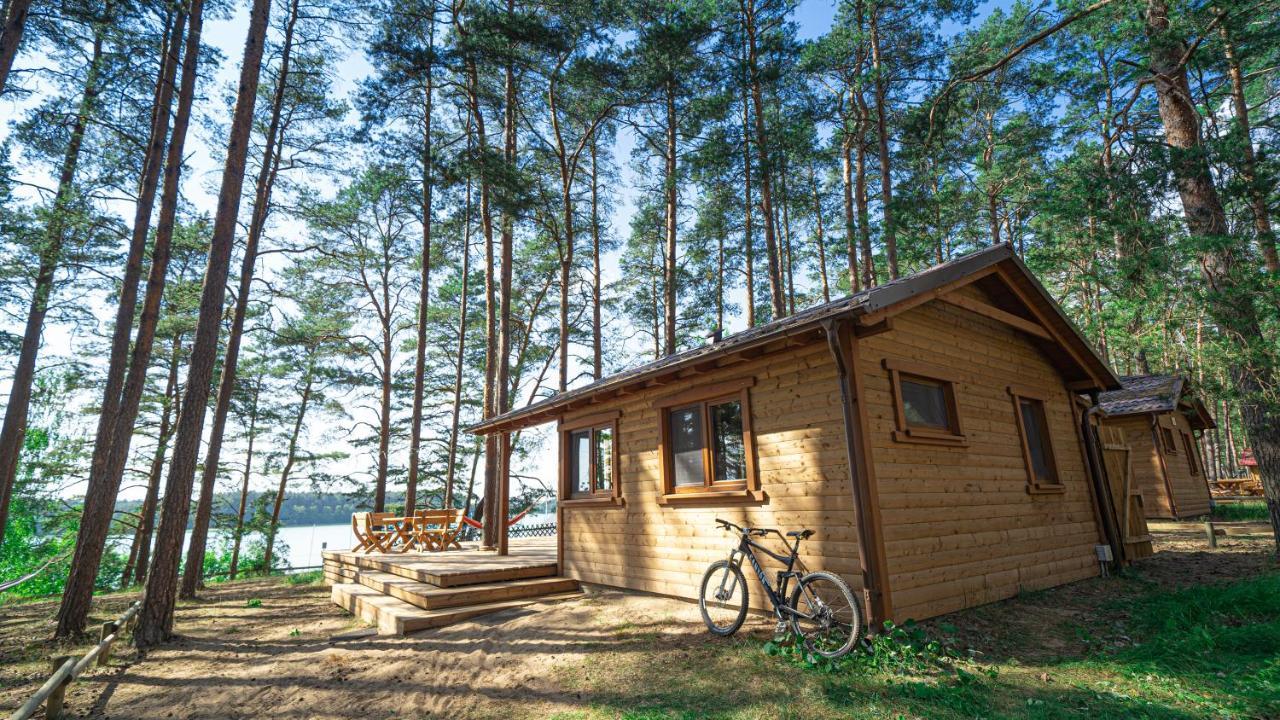 Sloneczny Domek Borsk Nr 2 I 15 - Nad Samym Jeziorem W Pierwszej Linii Bagian luar foto